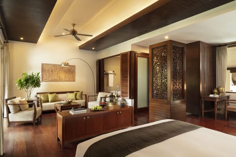 Anantara Suite | Living area | 37-inch flat-screen TV with cable channels, TV, DVD player