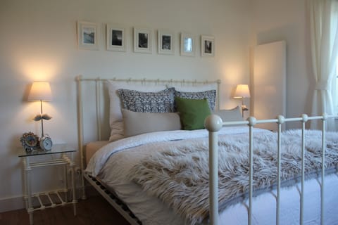 Double Room, Private Bathroom (Junior Suite )