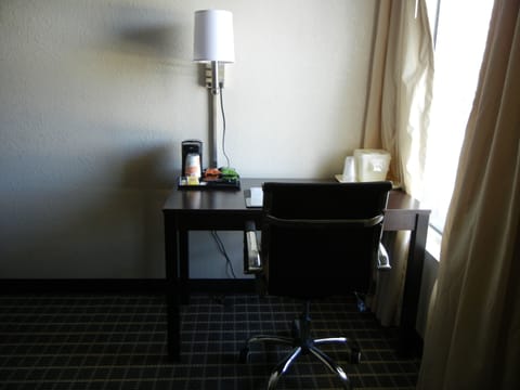 Room, 1 King Bed, Accessible, Non Smoking | Desk, blackout drapes, soundproofing, iron/ironing board