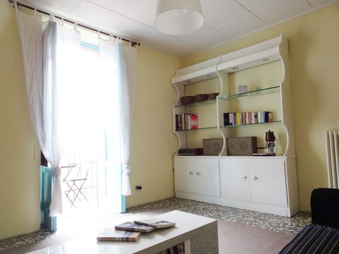 Family Apartment, Shared Bathroom (External Shared Shower) | Room amenity