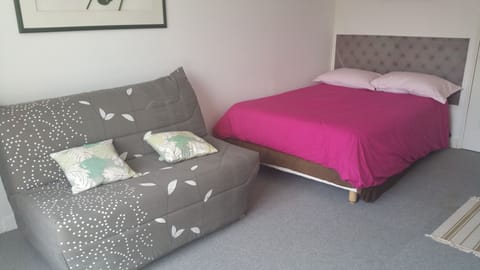 Double Room | Individually decorated, individually furnished, free WiFi, bed sheets