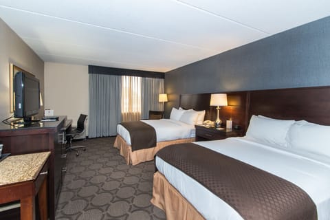 Premium bedding, pillowtop beds, in-room safe, desk