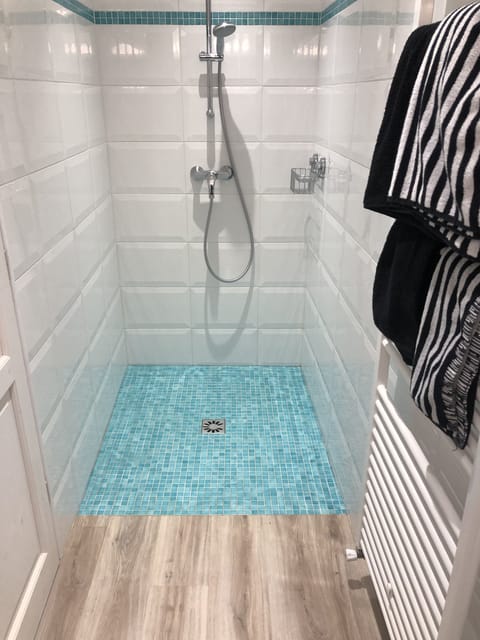 Cottage, Private Bathroom (Le bonheur de Ronsard) | Bathroom