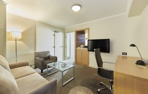 Suite, 1 Bedroom | Premium bedding, pillowtop beds, in-room safe, desk