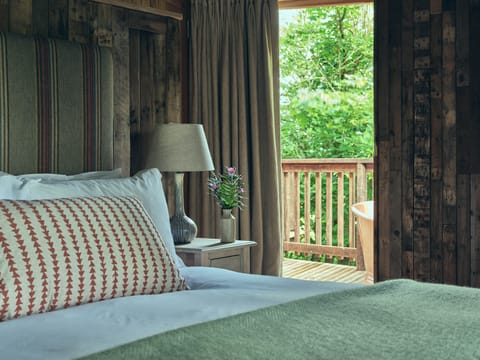 Deluxe Tree House | 1 bedroom, premium bedding, in-room safe, individually furnished