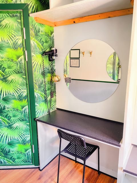 Twin Room, Private Bathroom | Iron/ironing board, free WiFi, bed sheets