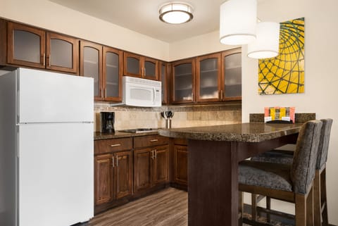 Suite, 1 Bedroom, Kitchen, 1 King | Private kitchen | Full-size fridge, microwave, stovetop, dishwasher