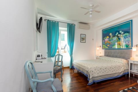 Standard Double Room | Down comforters, minibar, in-room safe, desk