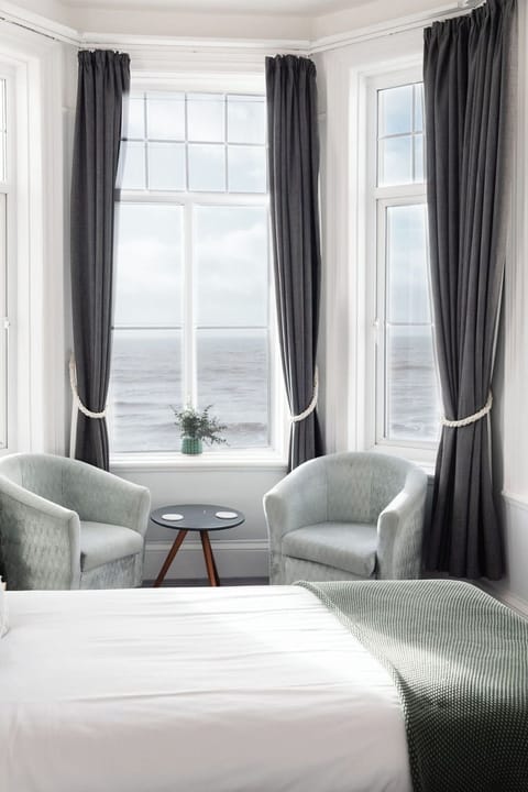 Standard Double Room, Sea View | Water view