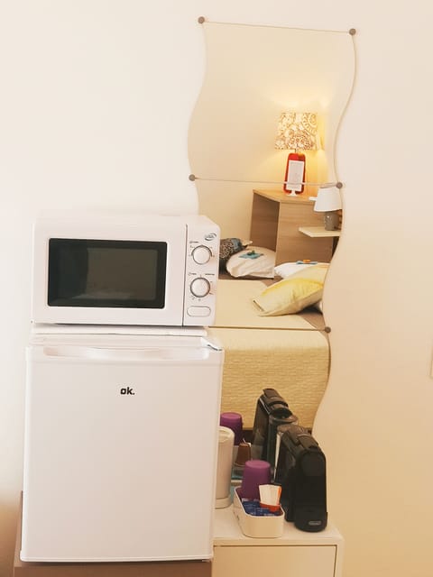 Superior Room, Private Bathroom (Camera) | Private kitchenette | Fridge, microwave, espresso maker, coffee/tea maker