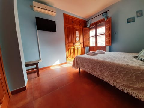 Habitacion Casa de Munecas | Free WiFi, bed sheets