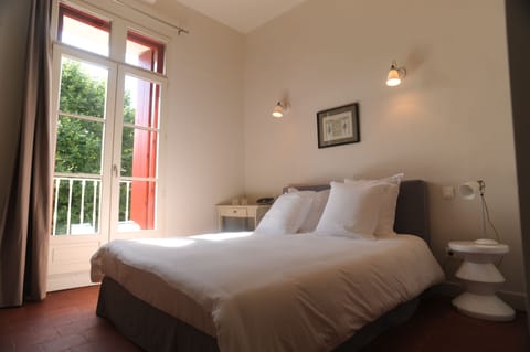 Double Room, Terrace | Premium bedding, minibar, in-room safe, desk