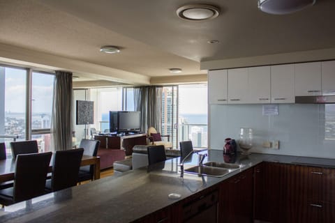 Superior Apartment, 2 Bedrooms, Ocean View (2301) | Private kitchen | Full-size fridge, microwave, oven, stovetop