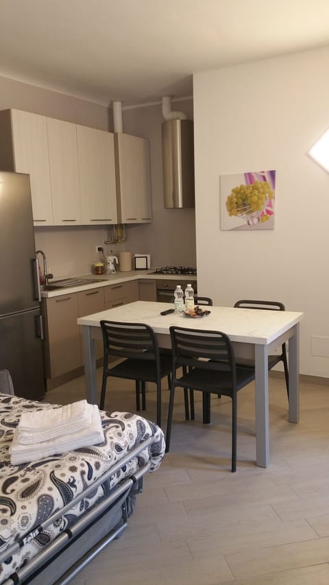 Studio | Private kitchenette | Full-size fridge, coffee/tea maker, electric kettle