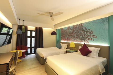 Deluxe Room with 2 Double Beds | In-room safe, desk, blackout drapes, free WiFi