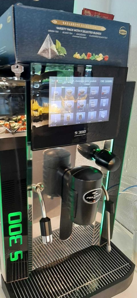 Daily buffet breakfast (EUR 16 per person)