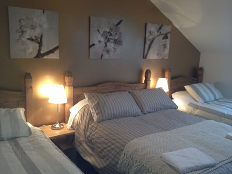 Family Room | Bed sheets