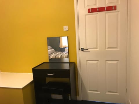 1 bedroom, premium bedding, desk, soundproofing