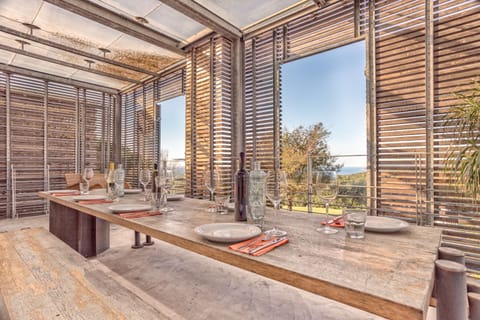 Apartment, 2 Bedrooms, 2 Bathrooms | Terrace/patio