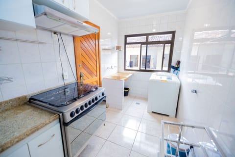 Family Apartment | Private kitchen | Fridge, microwave, oven, coffee/tea maker