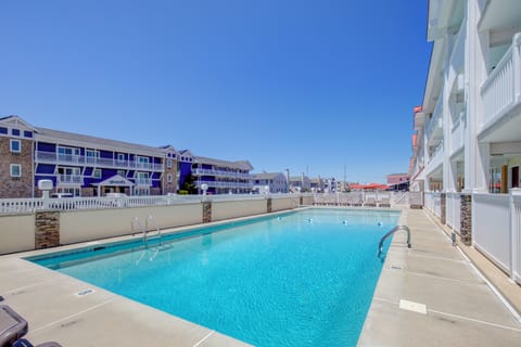 Indoor pool, seasonal outdoor pool