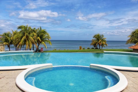 Poolside bar