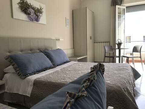 Deluxe Double Room, Balcony | Desk, free WiFi, bed sheets