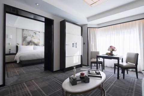 Superior Suite, 1 King Bed | 1 bedroom, premium bedding, minibar, in-room safe