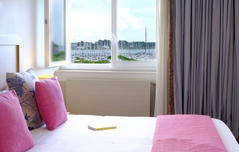 Deluxe Room, Harbor View | Premium bedding, desk, free WiFi, bed sheets