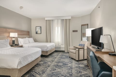 Studio Suite, 2 Queen Beds | Room amenity