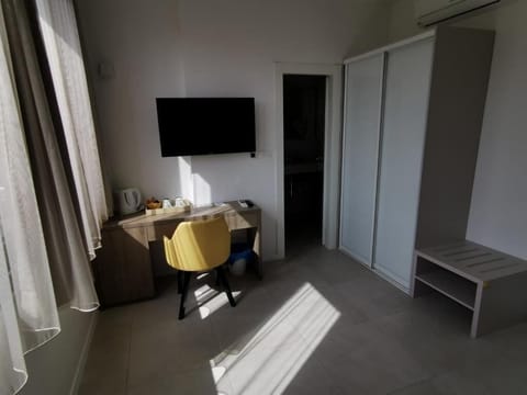 Superior Double Room (nr. 2) | Premium bedding, in-room safe, desk, soundproofing