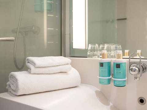 Minibar, in-room safe, desk, blackout drapes