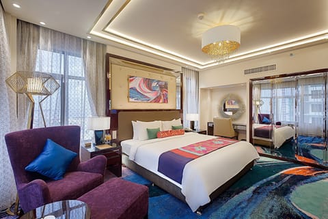 Executive Suite @ NagaWorld 1 | Premium bedding, minibar, in-room safe, individually decorated