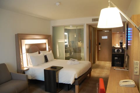 Superior Room, 1 Queen Bed with Sofa bed | Minibar, in-room safe, desk, soundproofing