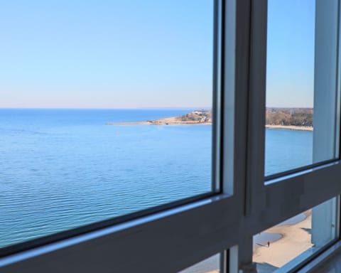 Luxus - Doppelzimmer mit Meerblick - oberste Etage | View from room