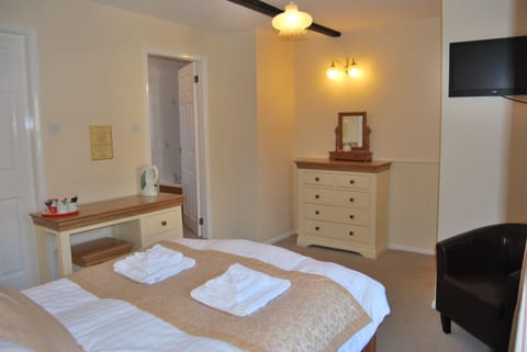 Double Room, Ensuite (Ground Floor Access)