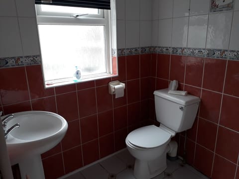 Suite, Ensuite | Bathroom