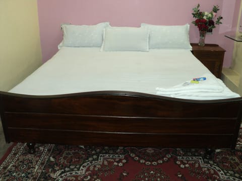 Deluxe Single Room, 4 Bedrooms | 13 bedrooms, premium bedding, free WiFi