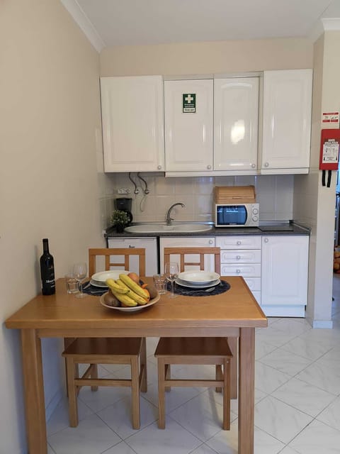 Standard Studio | Private kitchenette | Fridge, microwave, stovetop, coffee/tea maker