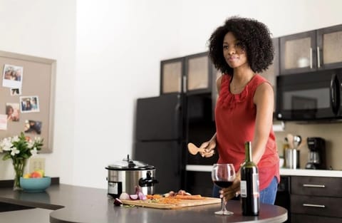 Premium bedding, in-room safe, individually furnished, desk