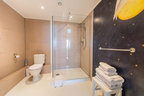 Panoramic Double Room, Terrace, Sea View | Bathroom shower