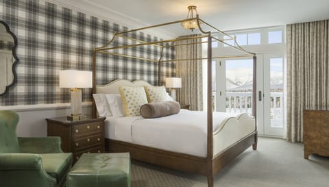 Suite, 1 King Bed (Presidential Wing) | Premium bedding, down comforters, pillowtop beds, in-room safe