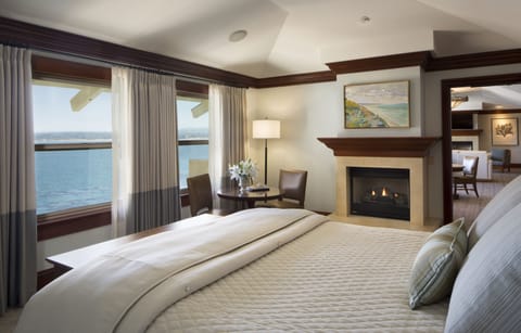 Grand Suite (Bay) | Premium bedding, in-room safe, individually decorated