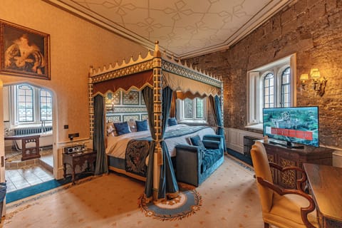 Suite (Catherine of Aragon Tower) | Premium bedding, individually decorated, individually furnished, desk