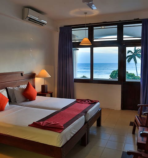 Standard Double Room | Premium bedding, minibar, individually furnished, desk