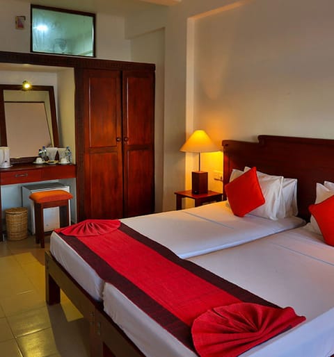 Standard Double Room | Premium bedding, minibar, individually furnished, desk