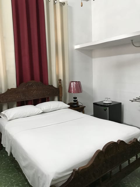 Comfort Double Room, 1 Bedroom | Egyptian cotton sheets, down comforters, minibar, in-room safe