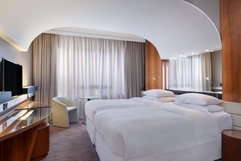 Presidential Suite, 1 Bedroom | Premium bedding, minibar, in-room safe, desk