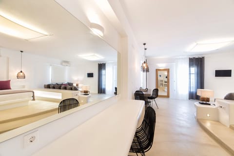 Luxury Suite, Sea View (Outdoor Hot Tub) | 1 bedroom, minibar, in-room safe, individually decorated