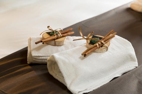 Minibar, in-room safe, individually decorated, individually furnished